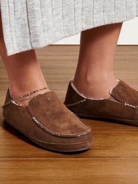 OluKai | Women's Brown Suede Nohea Slippers Size 10